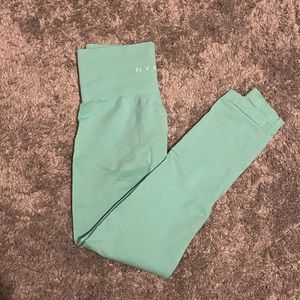 Mint Contour Seamless NVGTN leggings